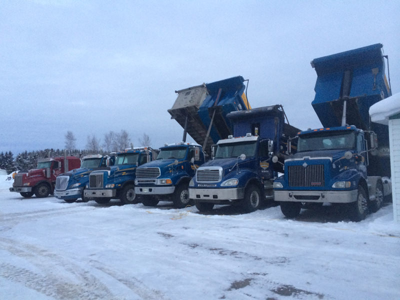 Camions de récupération de neige